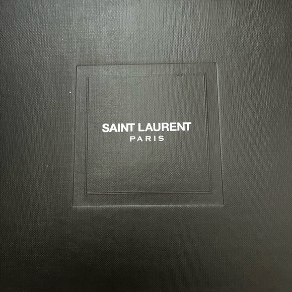 Rose pink Saint Laurent Bag on Chain - Picture 6 of 7